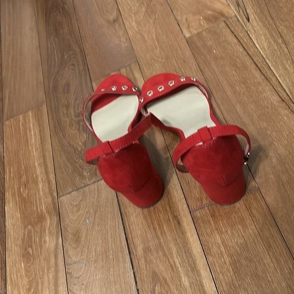 Expression heels π  size 8 red gold - Picture 4 of 4